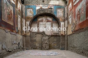 The excavations of Ercolanum Headquarters of the Augustals | Andrea Jemolo