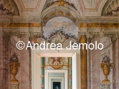 Villa Campolieto Halls decorated with frescoes | Andrea Jemolo
