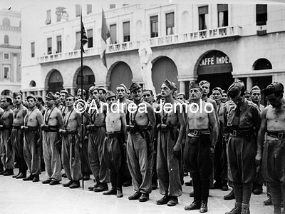 March of the GIL - Youth Italian of Littorio - in Brescia in the presence of Achille Starace  | Andrea Jemolo