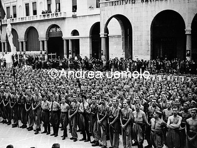 March of the GIL - Youth Italian of Littorio - in Brescia in the presence of Achille Starace  | Andrea Jemolo