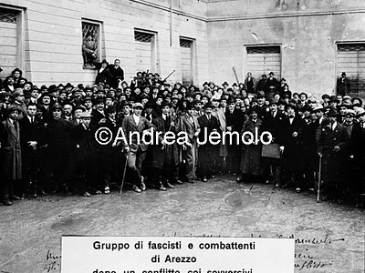 Fascist squads - Group of fascists of Arezzo after a conflict with the subversives  | Andrea Jemolo
