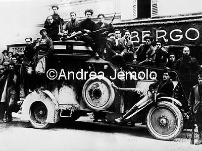 The March on Rome - Squad of fascists occupies the Artillery Directorate of Piacenza  | Andrea Jemolo