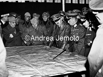 Mussolini and Hitler on the Russian Eastern Front - 25 and 26 August  | Andrea Jemolo