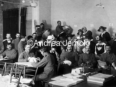 Office gifts of the Second Army  | Andrea Jemolo