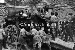 Loading a cannon mm.260 - Vallone  | Andrea Jemolo