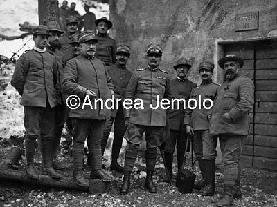 Group of officers of the 8th Bersaglieri and 1st Alpini 1st  | Andrea Jemolo