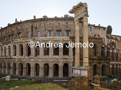 Teatro di Marcello Con il tempio di Apollo Sosiano | Andrea Jemolo