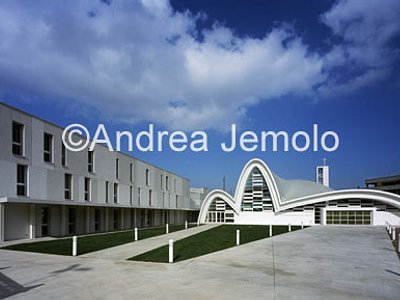 San Pio da Pietrelcina With the parish building | Andrea Jemolo