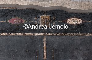 Villa of the Mysteries Decoration painted in the hall | Andrea Jemolo