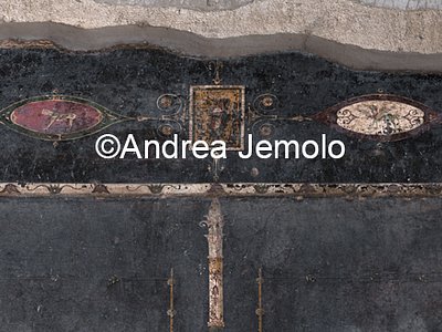 Villa of the Mysteries Decoration painted in the hall | Andrea Jemolo