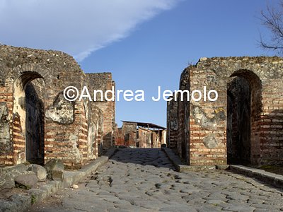 City walls Porta Ercolano | Andrea Jemolo