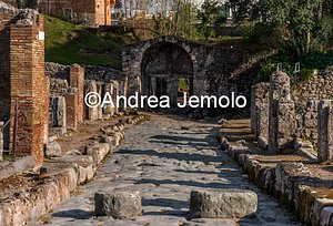 City walls Porta Stabia view from Via Stabiana | Andrea Jemolo