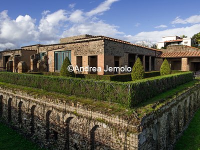 Villa dei Misteri Esterno | Andrea Jemolo