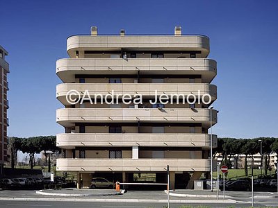 Case Caltagirone in the district Ponte di Nona  | Andrea Jemolo