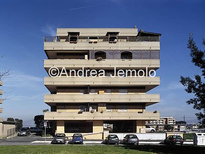 Case Caltagirone in the district Ponte di Nona  | Andrea Jemolo