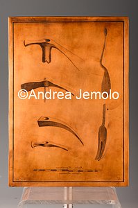 Archaeological National museum Matrix with bricklayer tools - copper - "Antichità di Ercolano.Rami inediti" | Andrea Jemolo