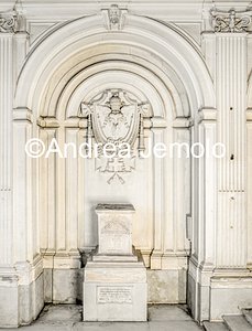Church of St. Mary of the Priory Nave - Medieval reliquary | Andrea Jemolo