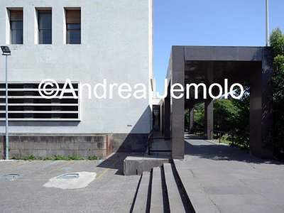 Postal Office via Marmorata West side | Andrea Jemolo