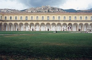 Certosa di San Lorenzo Chiostro grande | Andrea Jemolo