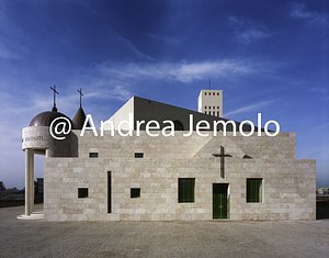 Cappella di San Tommaso d'Aquino a Tor Vergata Fronte est | Andrea Jemolo