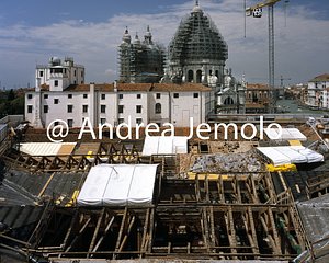 Museo e Centro d'arte di Punta della Dogana Cantiere | Andrea Jemolo