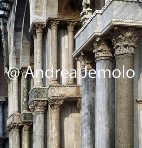 Basilica di San Marco Colonne della facciata | Andrea Jemolo