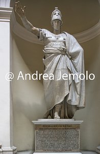 Museo Archeologico Nazionale Ferdinando I di Borbone - Ferdinando come Minerva - Particolare | Andrea Jemolo