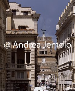 Palazzo Alberini Facciata - Castel Sant'Angelo sullo sfondo | Andrea Jemolo