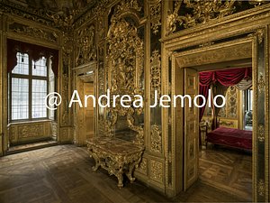 Palazzo Carignano Appartamento dei Principi nell'ala del palazzo detta “a Mezzogiorno” - Sala delle stagioni - Scorcio sulla Camera da letto del re | Andrea Jemolo