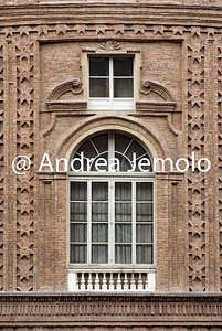 Palazzo Carignano Finestra dal lato del cortile | Andrea Jemolo