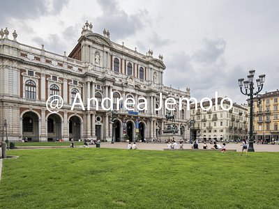 Palazzo Carignano 19th century facade on Piazza Carlo Alberto | Andrea Jemolo
