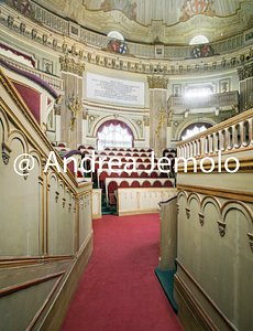 Palazzo Carignano Aula del Parlamento Subalpino - Scorcio del Parlamento Subalpino visto dall’area dell’emiciclo destinata alla presidenza | Andrea Jemolo