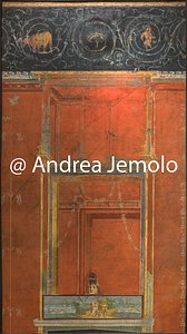 Museo Archeologico Nazionale Pompei - Tempio di Iside - Portico - Decorazioni murarie dipinte | Andrea Jemolo
