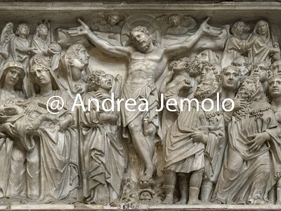 Battistero di San Giovanni Pulpito - Crocifissione | Andrea Jemolo