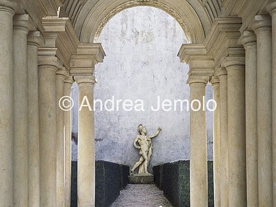 Palazzo Spada Perspective gallery - Detail | Andrea Jemolo