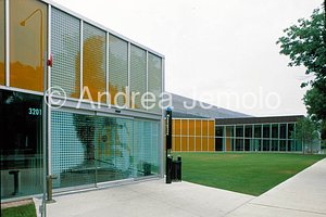 IIT McCormick Tribune Campus Center Fronte con ingresso | Andrea Jemolo