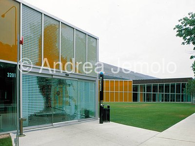 IIT McCormick Tribune Campus Center Fronte con ingresso | Andrea Jemolo