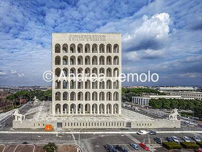 EUR - Palazzo della Civiltà del Lavoro - Palazzo della Civiltà Italiana Overview from the left side | Andrea Jemolo