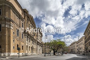 Piazza della Chiesa Nuova Oratorio dei Filippini | Andrea Jemolo