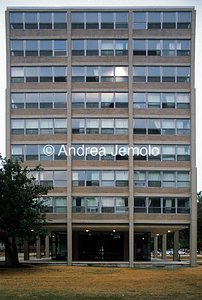 IIT R.F. Carman Hall Apartments Visione d'insieme | Andrea Jemolo