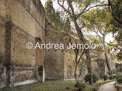 Mura Aureliane Le mura alla destra di Porta Pinciana | Andrea Jemolo