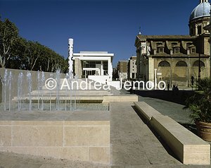 Museo dell' Ara Pacis Fontana verso l' ingresso | Andrea Jemolo