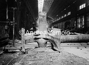 Officine Ansaldo Lavorazione bracci porta eliche | Andrea Jemolo