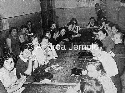 Italian Comunist Party Assembly in the section of women registered in the party | Andrea Jemolo