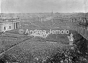  Benedizione in San Pietro | Andrea Jemolo