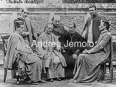  Gruppo di prelati nella anticamera segreta di Papa Pio IX | Andrea Jemolo
