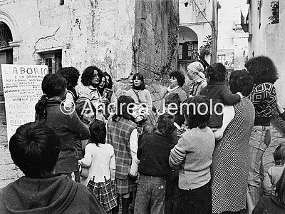 Partito Comunista Italiano Dimostrazione in difesa della la legge sull'aborto | Andrea Jemolo
