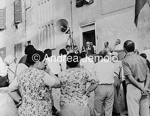Partito Comunista Italiano Comizio in un quartiere popolare | Andrea Jemolo