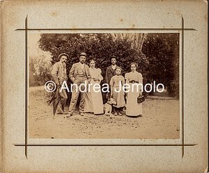  Family group with a dog | Andrea Jemolo