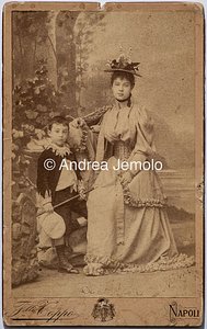  Portrait of a young middle-class woman with her son | Andrea Jemolo
